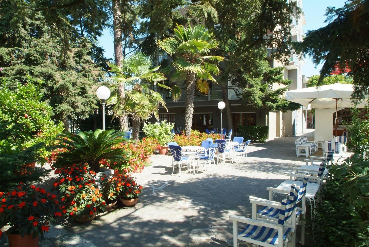 Hotel Nautic B&B 벨레지아아지마리나 외부 사진